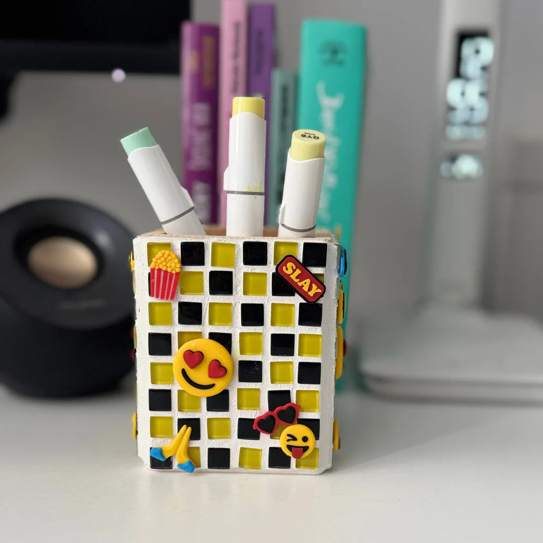 Kawaii styl – hotový stojánek na tužky